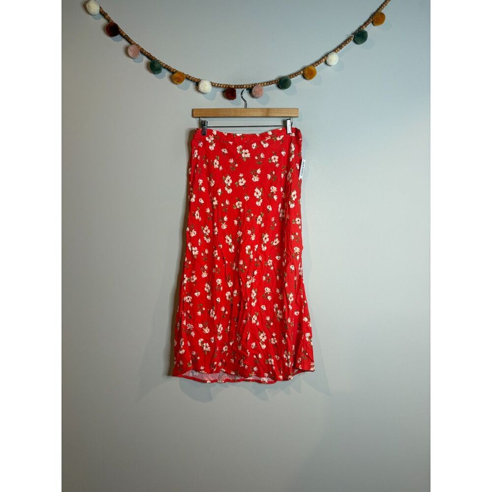 NWT Old Navy red floral midi skirt